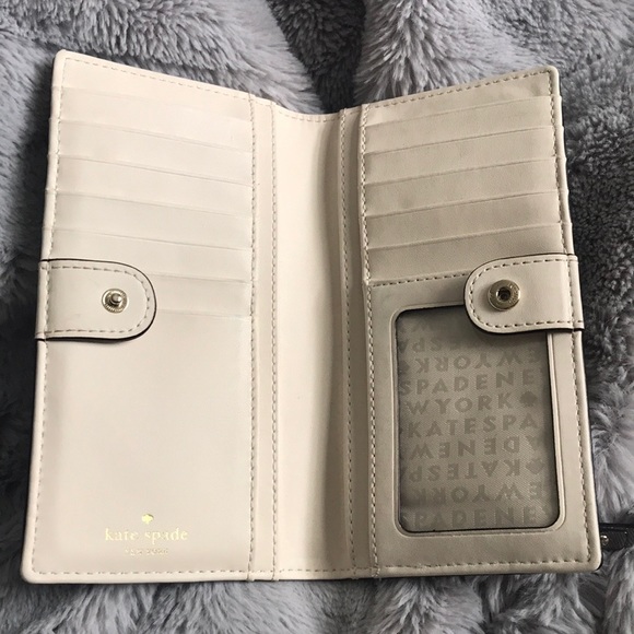 Kate Spade || “Stacy” Wallet - Picture 4 of 5